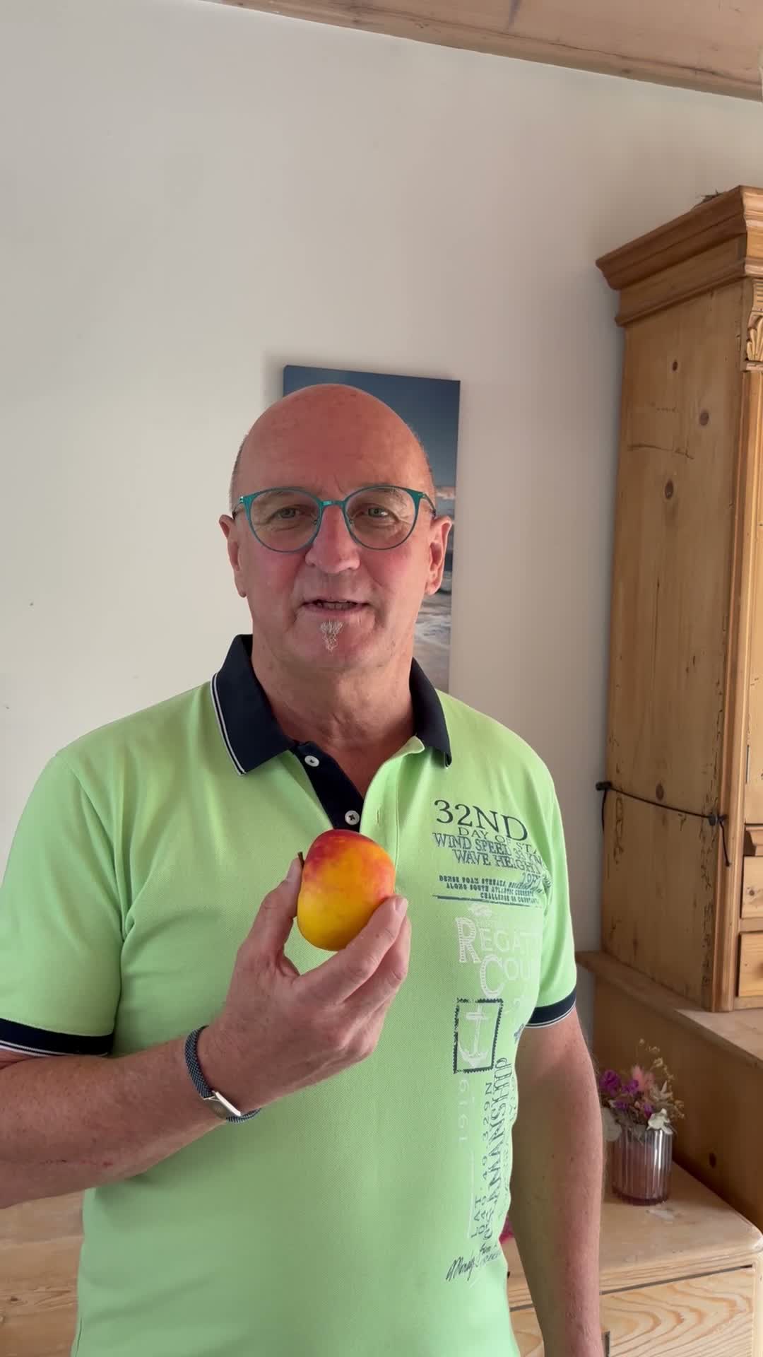 Vorschaubild zum Video „Obst und Gemüsewaschen“